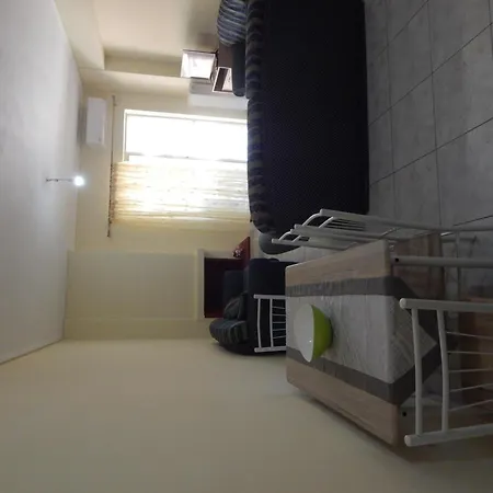 Angela's With Beautiful Balcony View *