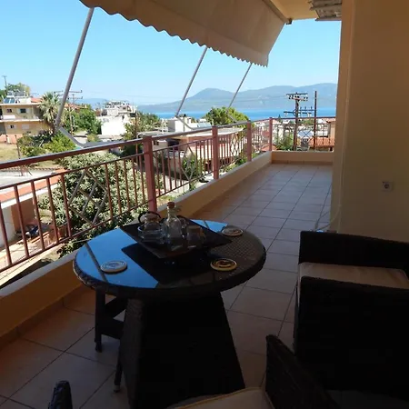 Апартаменты Angela's With Beautiful Balcony View