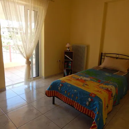 Angela's With Beautiful Balcony View *