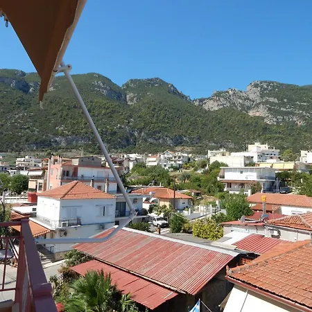 Angela's With Beautiful Balcony View Agios Konstantinos (Phthiotis)