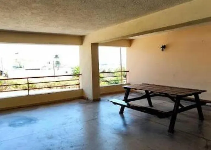 Angela's With Beautiful Balcony View