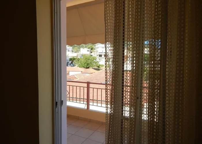 Angela's With Beautiful Balcony View Lejlighed *