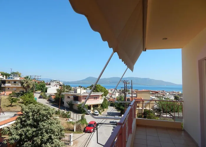 Angela's With Beautiful Balcony View Lejlighed