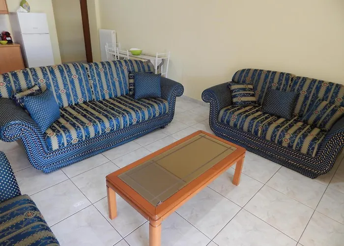 Angela's With Beautiful Balcony View